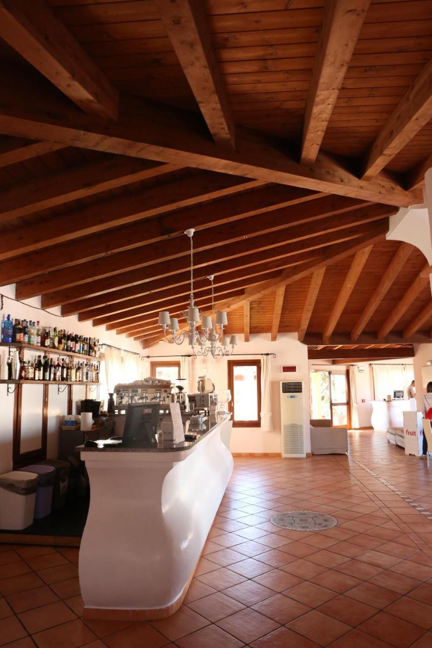 Hotel Borgo Dei Pescatori Aglientu Exterior foto