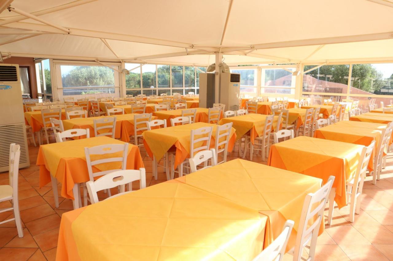 Hotel Borgo Dei Pescatori Aglientu Exterior foto